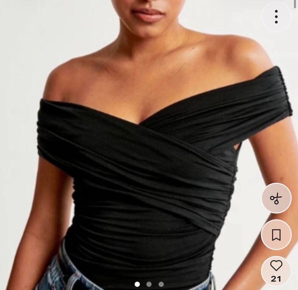 Eloquii Black Twist Front Off Shoulder Stretchy Top Sz 18/20 NWOT Glam Club